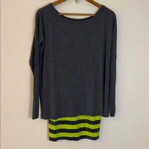 B44 Dressed eclectic retro 80’s Tee mini dress bold green black striped hem XS